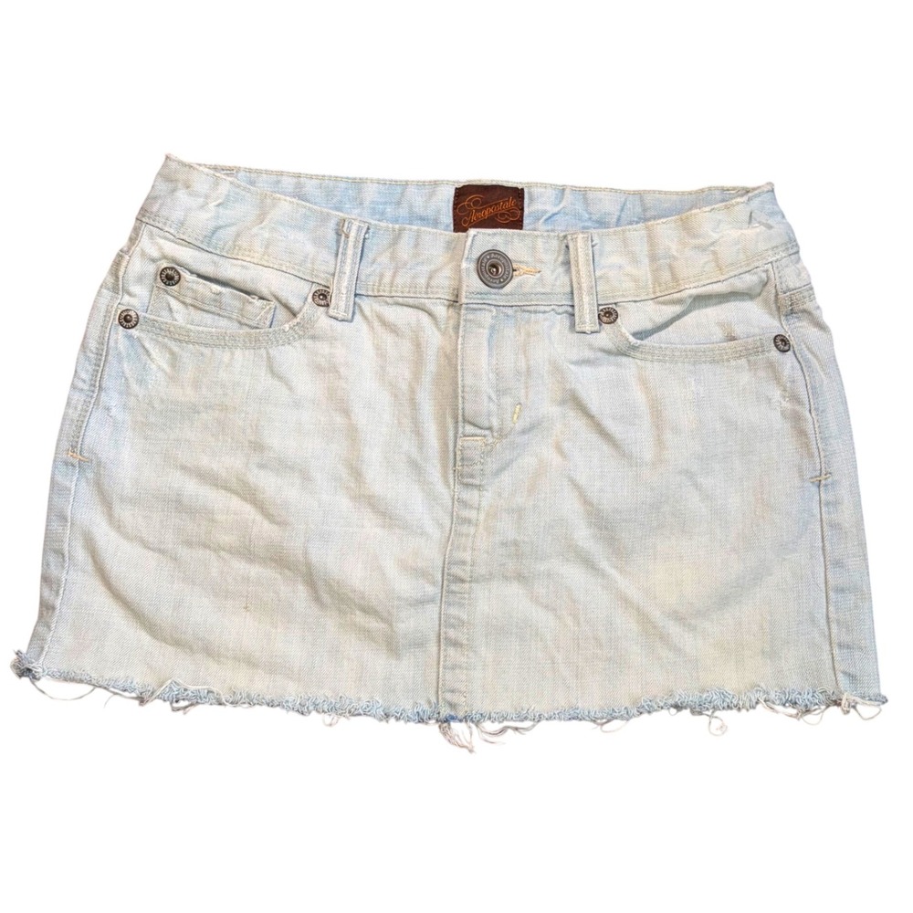 Y2K Aeropostale Womens Light Wash Denim Mini Skirt Raw Hem Size 5/6 Cotton